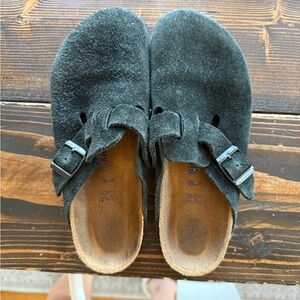 Birkenstock black clogs